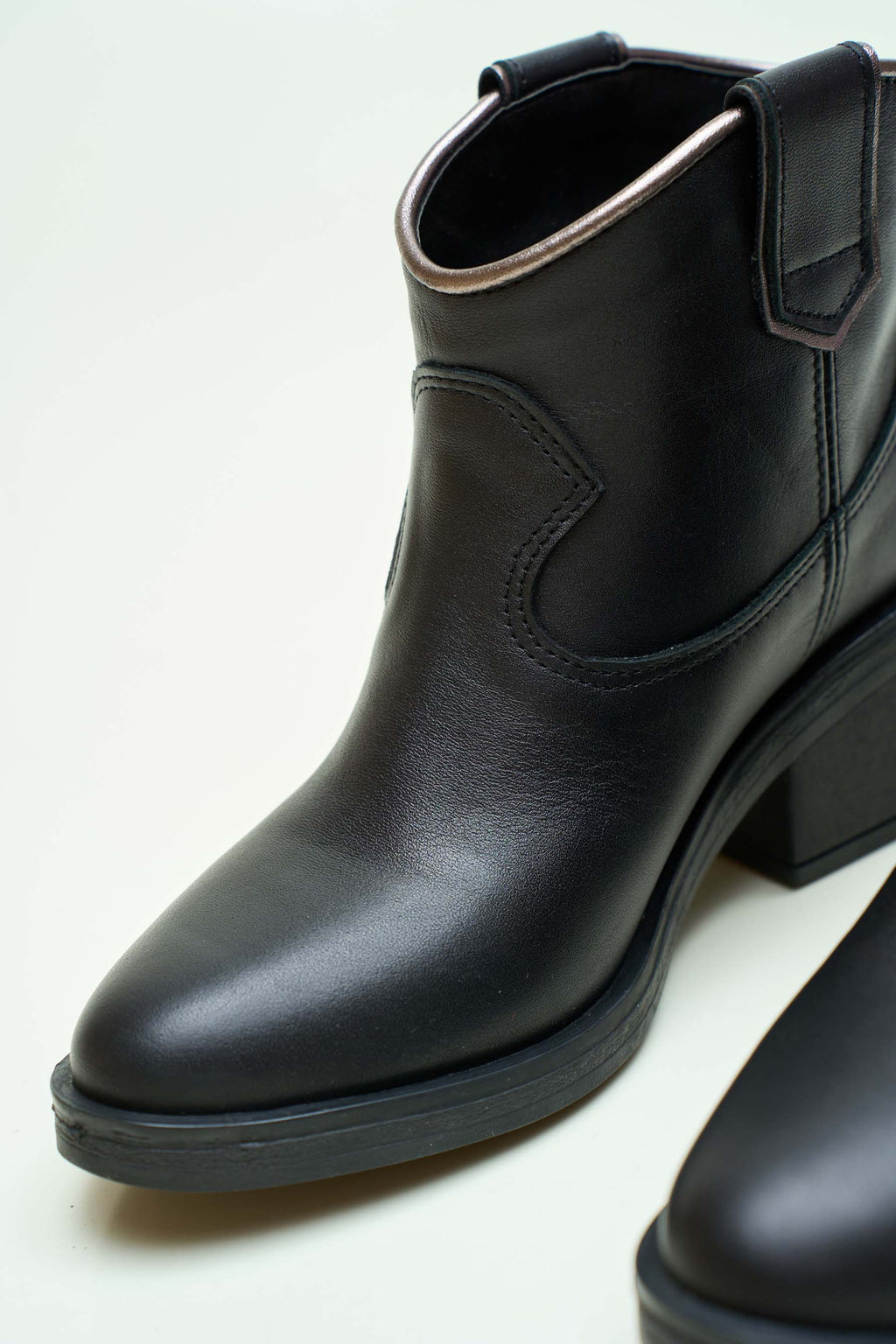Botin Icaro
