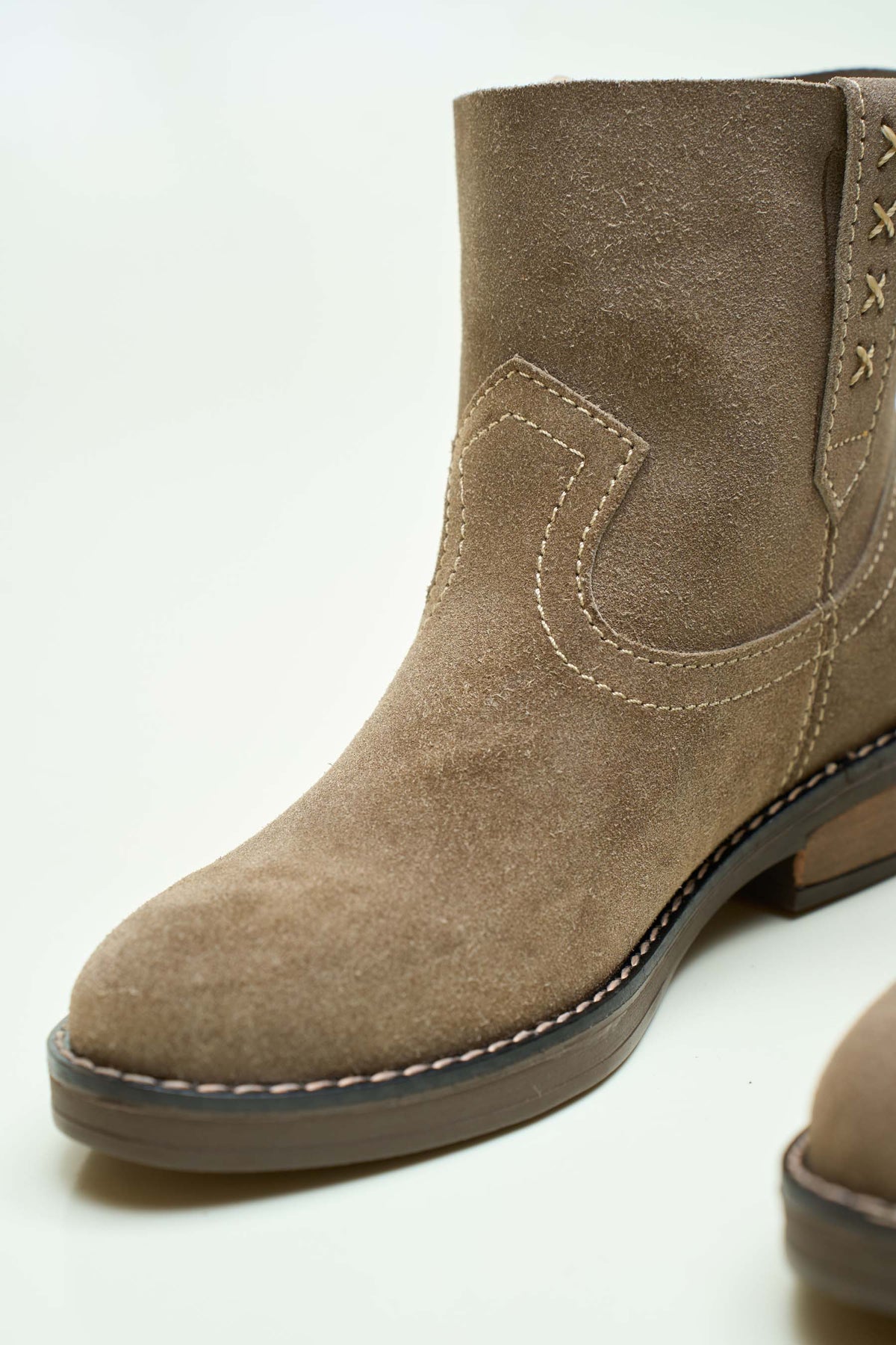 Botin Dealessi