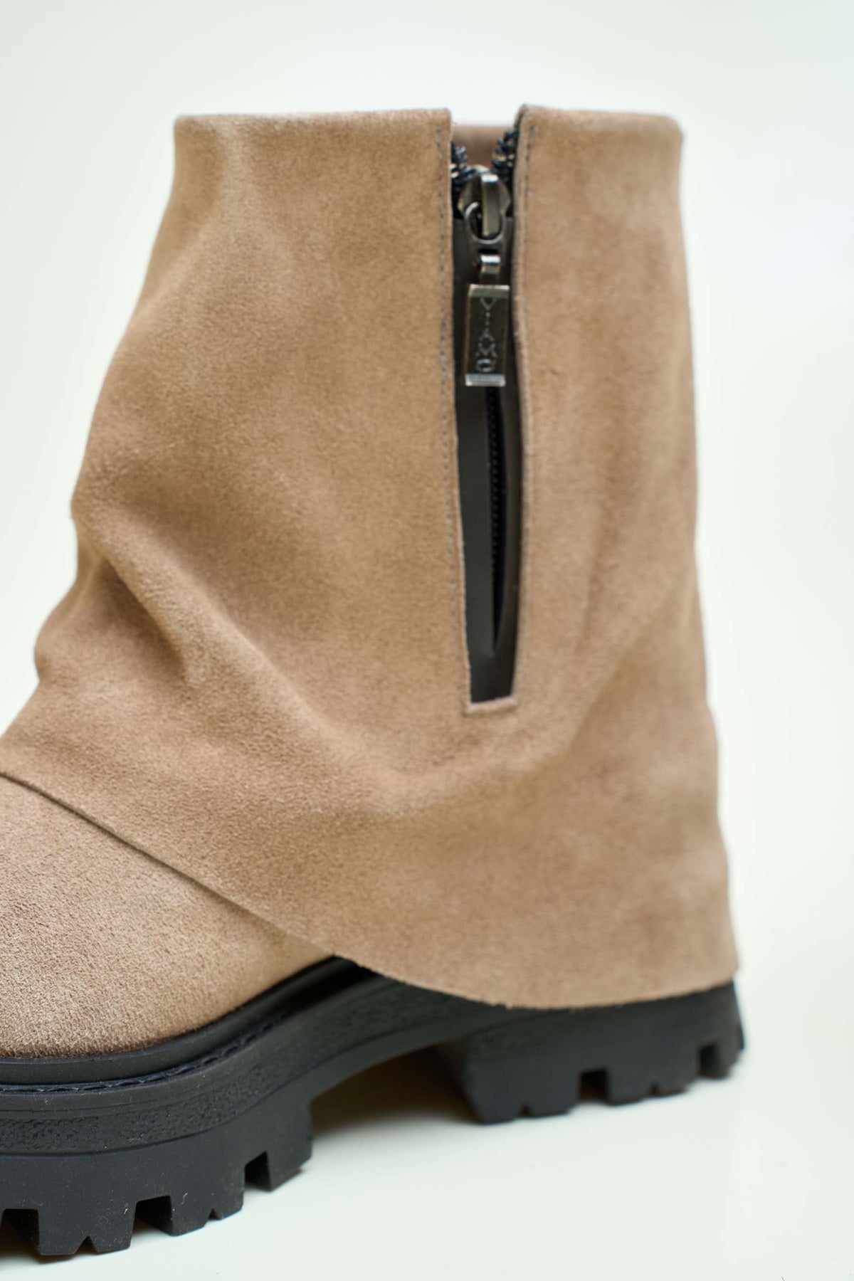 Botin Juna