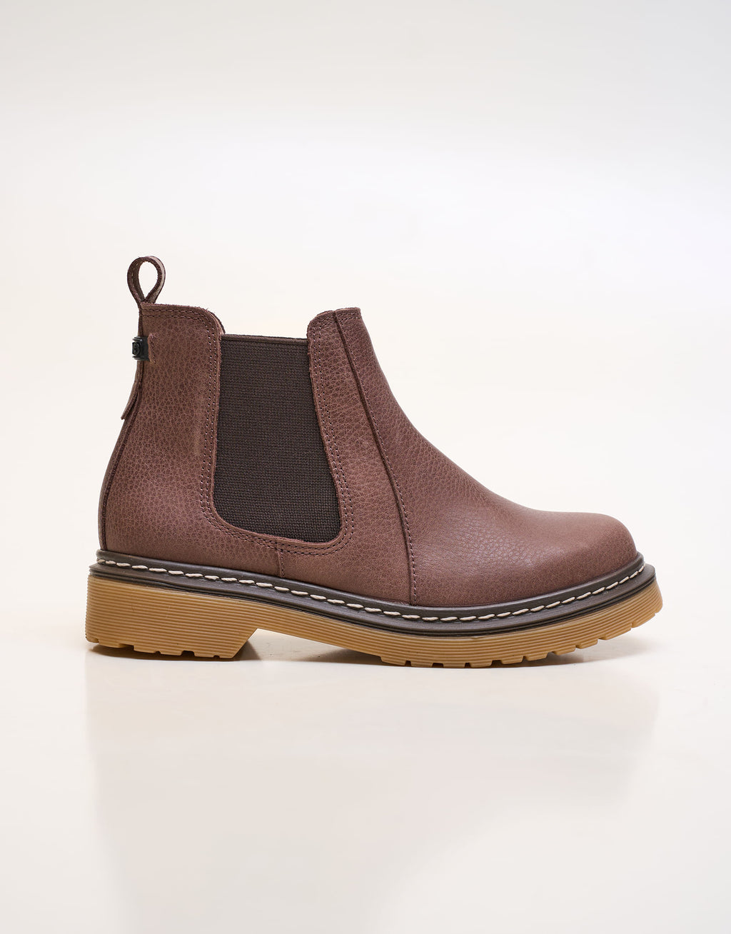 Bota Elton