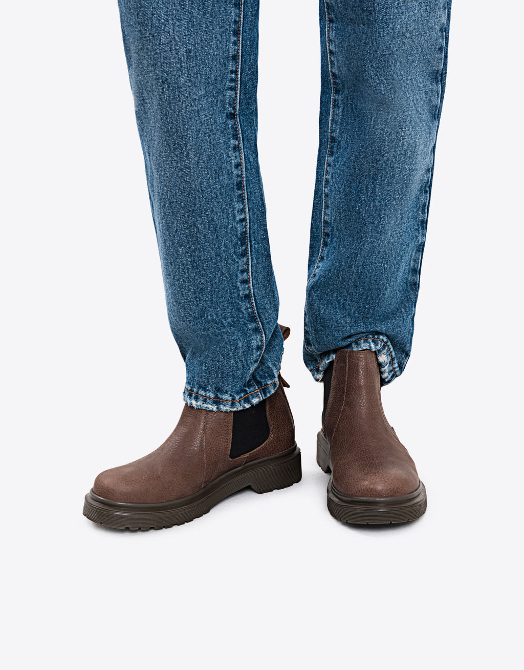 Bota Elton