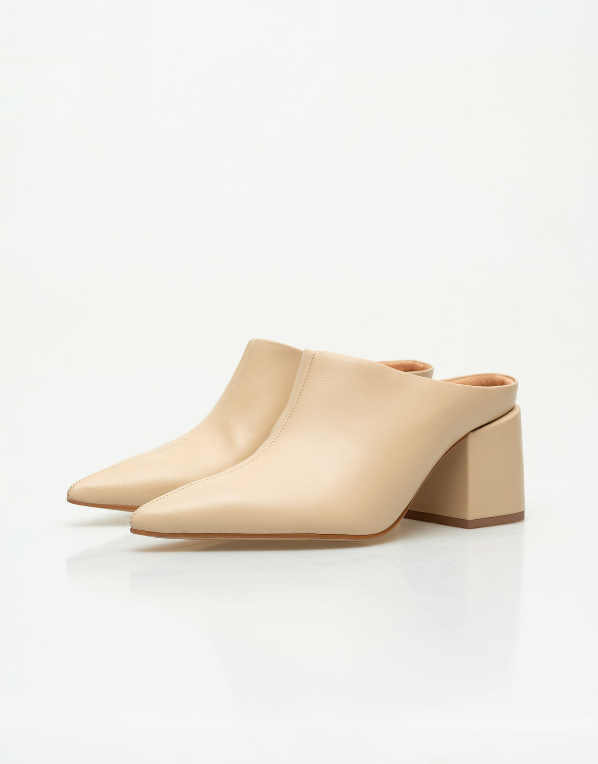 Mule Acira