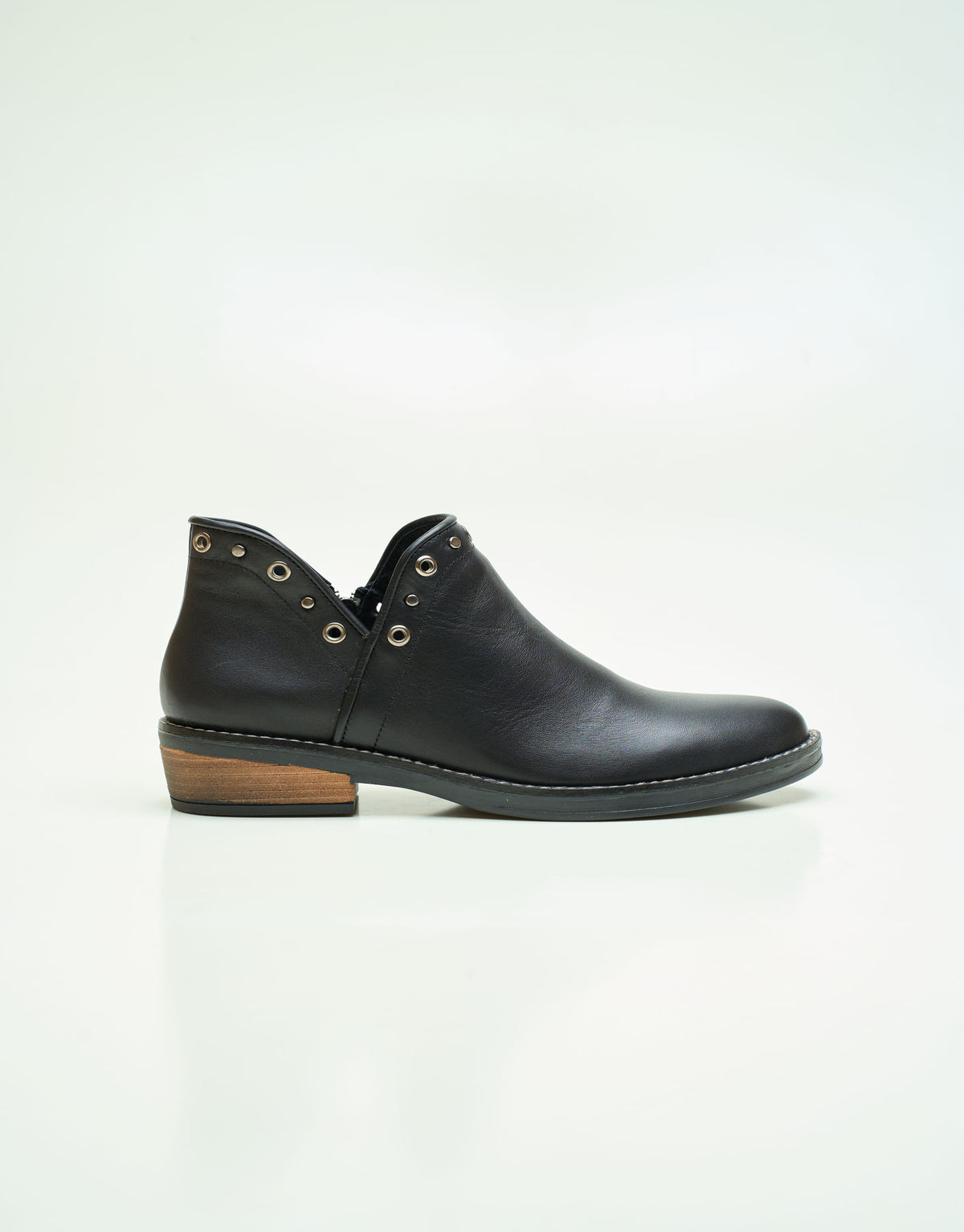 Botin Davel