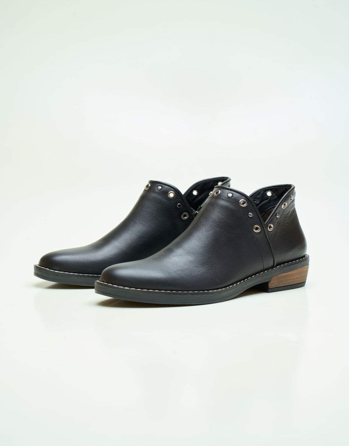 Botin Davel